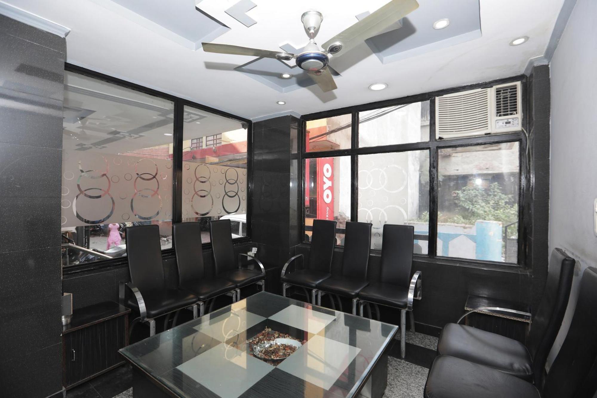 Super Hotel O Athithi Ghaziabad Εξωτερικό φωτογραφία