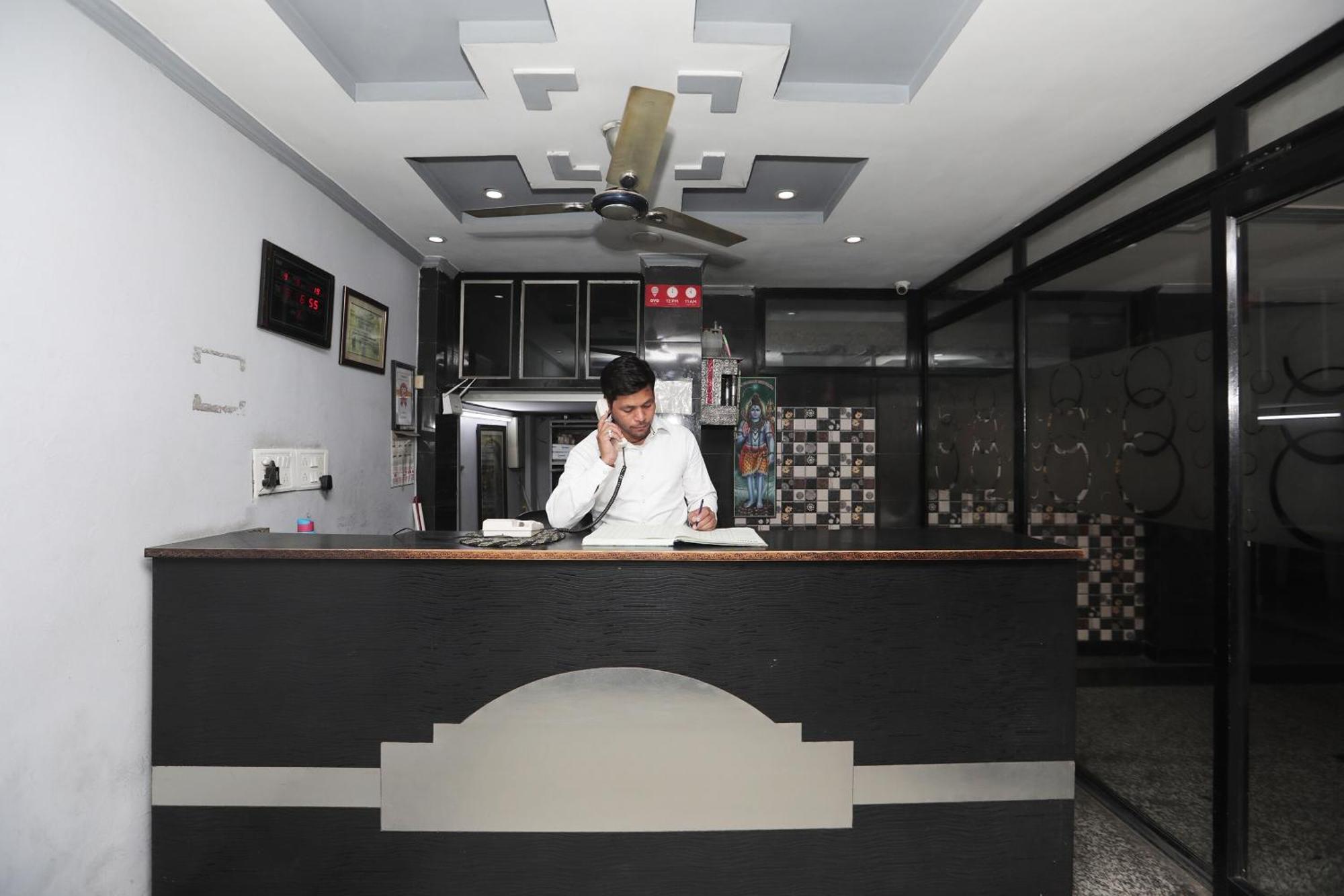 Super Hotel O Athithi Ghaziabad Εξωτερικό φωτογραφία