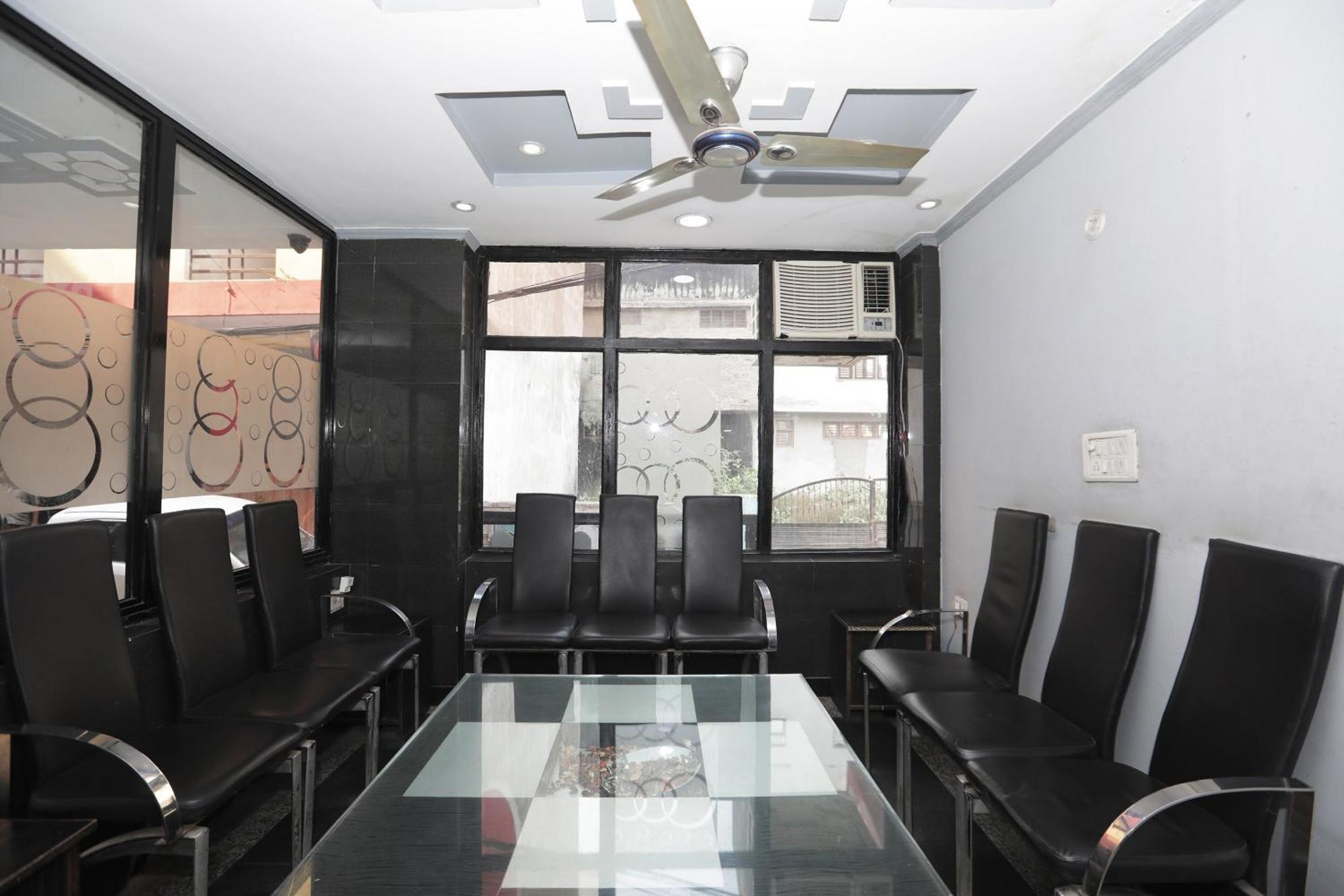 Super Hotel O Athithi Ghaziabad Εξωτερικό φωτογραφία